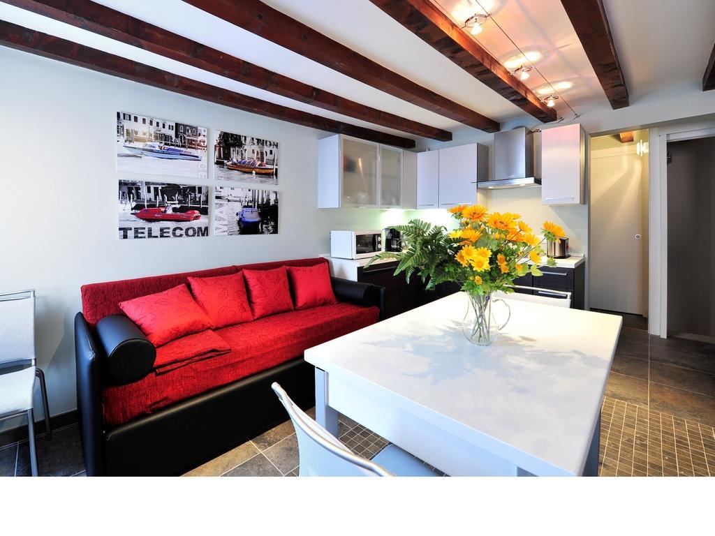 Palace La Vida Apartments By Wonderful Italy Венеция Номер фото